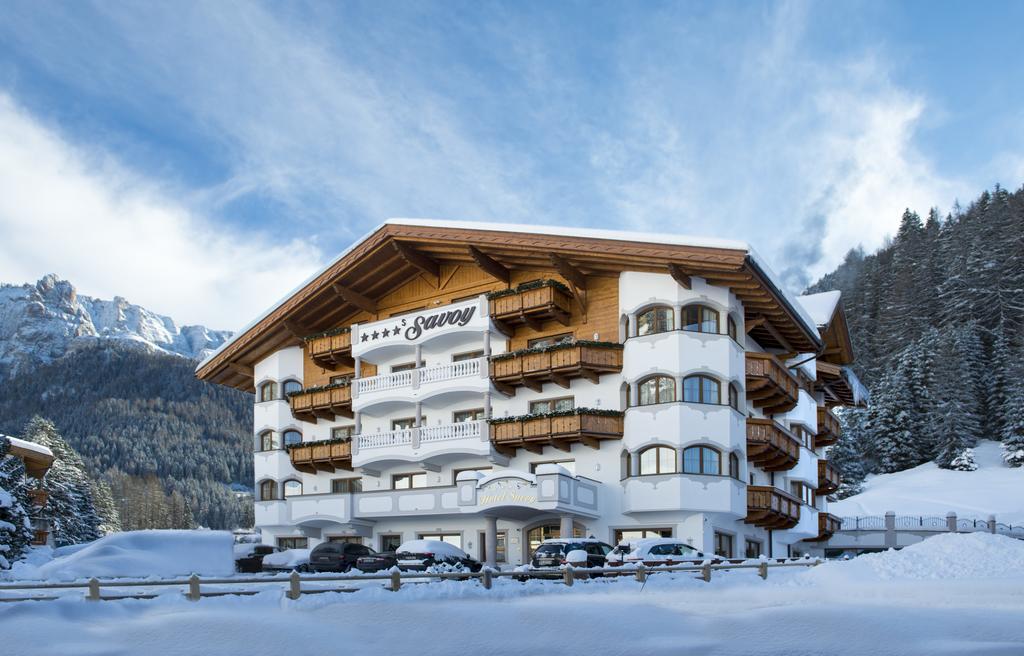 Savoy Dolomites Luxury & Spa Hotel เซลวาดีวัลการ์เดนา ภายนอก รูปภาพ