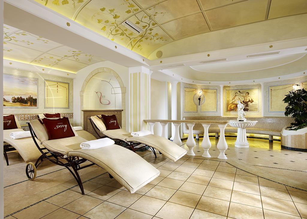 Savoy Dolomites Luxury & Spa Hotel เซลวาดีวัลการ์เดนา ภายนอก รูปภาพ