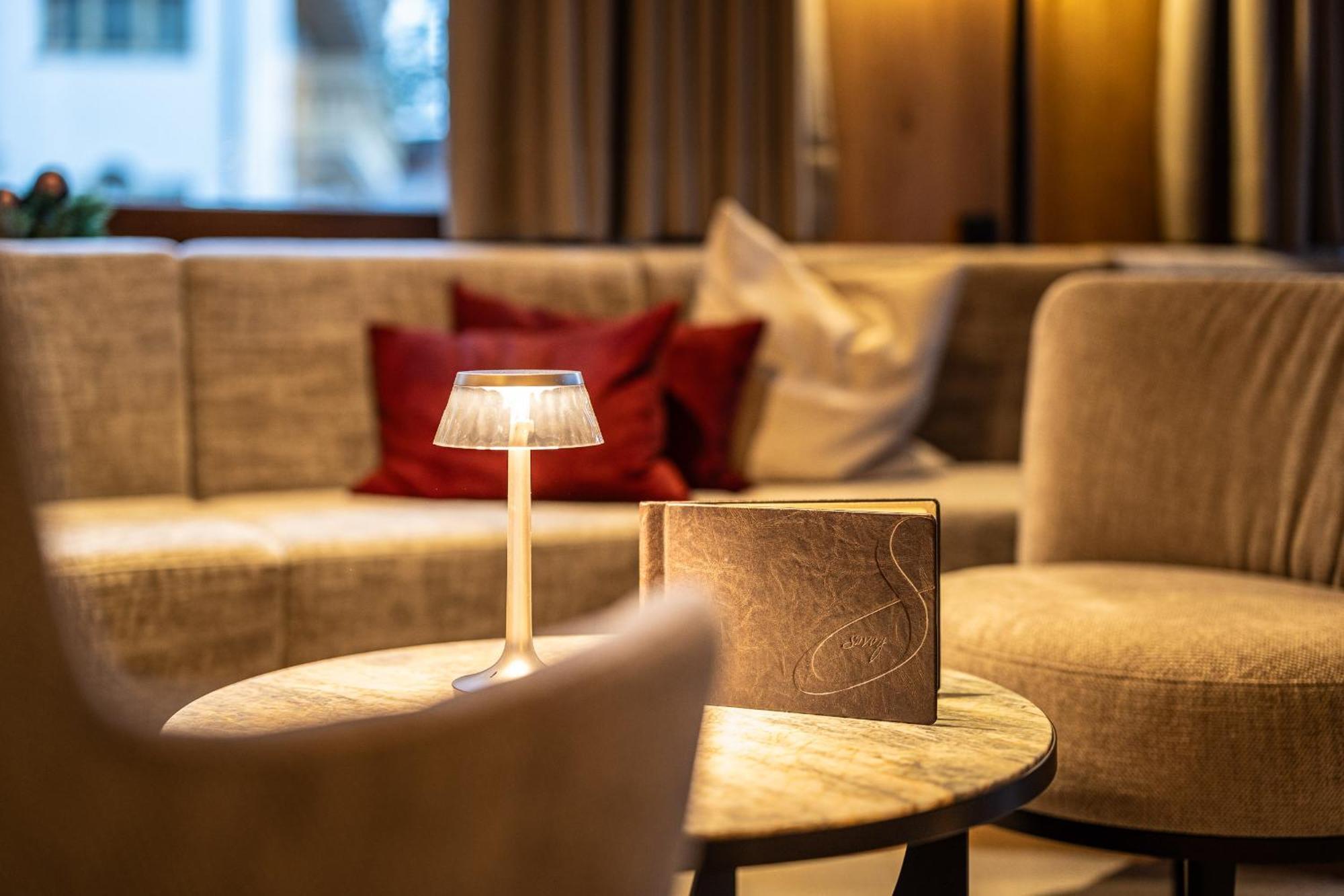 Savoy Dolomites Luxury & Spa Hotel เซลวาดีวัลการ์เดนา ภายนอก รูปภาพ